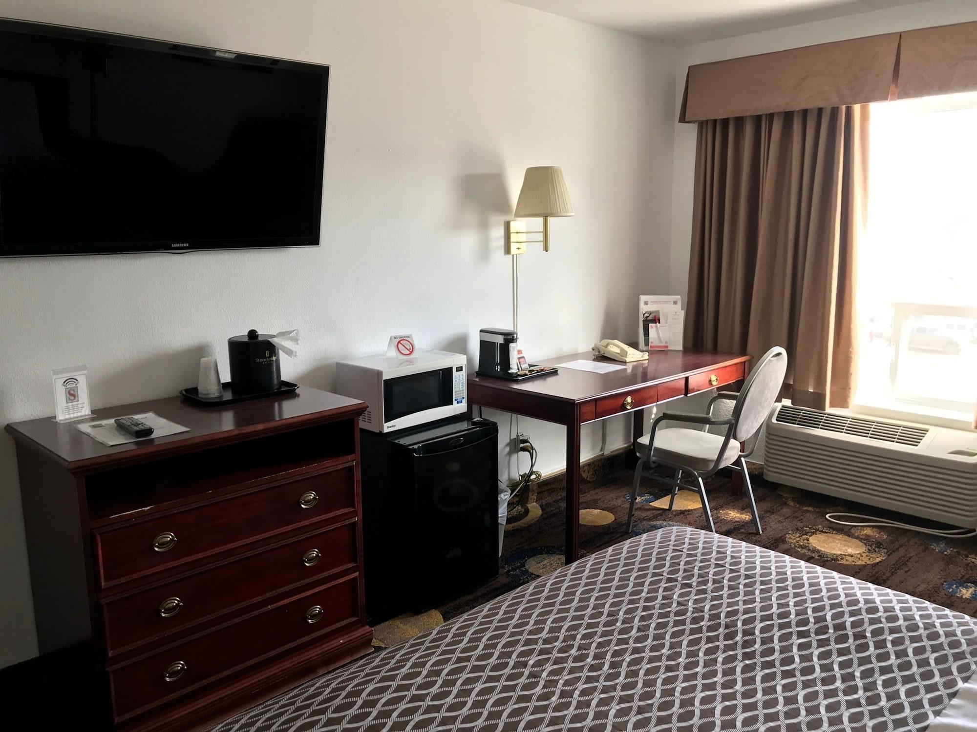Stonebridge Hotel Fort Mcmurray Esterno foto