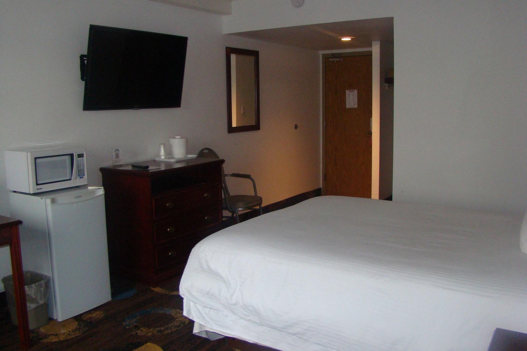 Stonebridge Hotel Fort Mcmurray Esterno foto