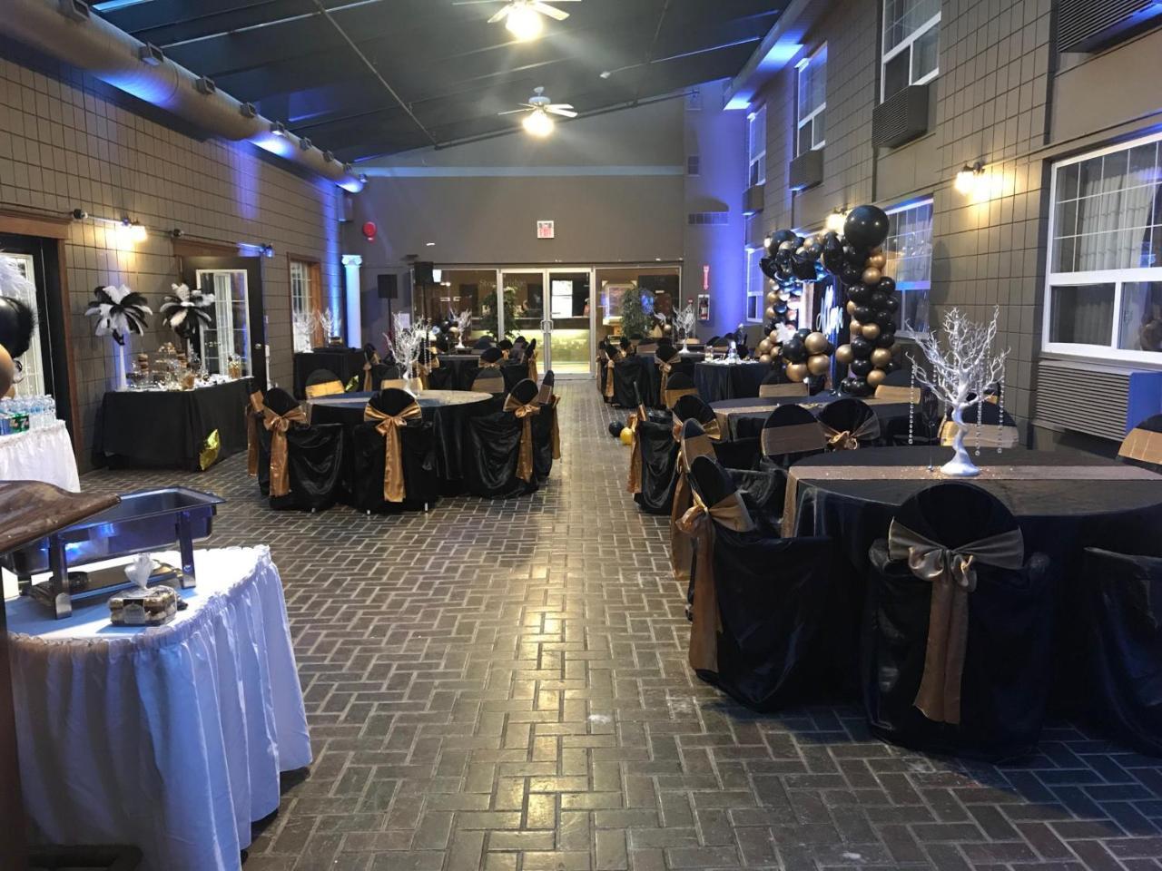 Stonebridge Hotel Fort Mcmurray Esterno foto